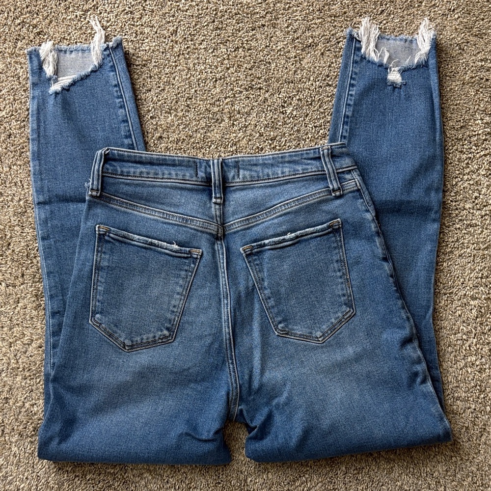 Abercrombie & Fitch Mid-Blue High-Rise Skinny Jeans - Picture 5 of 5
